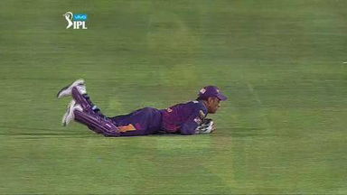 M29: RPS vs MI – Freecharge Bolt  Moment – MS Dhoni