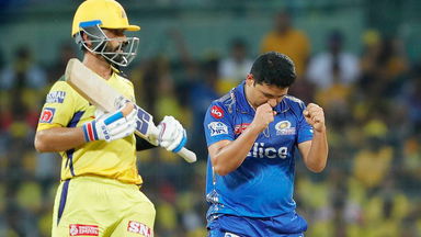 Perfect Reply: Chawla sends back Rahane after being hit for a six