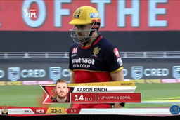 M33: RR vs RCB – Aaron Finch Wicket
