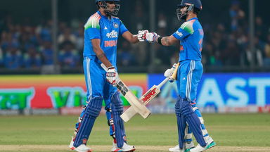 4, 6, 6, 4 within 8 deliveries! Harshit-Kohli on the move