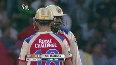 M7: SRH vs RCB – Chris Gayle Six