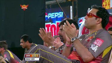 M54: SRH vs CSK – Karan Sharma Six