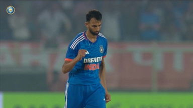 IND vs AUS 2023-24, 1ST T20I: Fall of Wickets