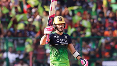 Faf du Plessis' authoritative 62(39)