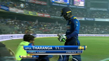 IND vs SL 2017, 3rd T20I: Upul Tharanga Wicket