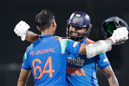 JOB DONE! Jaiswal-Iyer finish things off in style