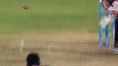 M20: RPS vs KKR – Umesh Yadav Six