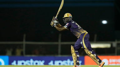 Andre Russell smashes 49*(25) to take KKR to a good total