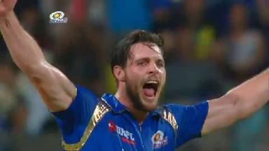 M32: MI vs RR – Mitchell McClenaghan 3 Wickets