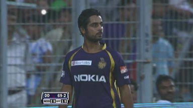 Match 2 KKR vs DD – I Pathan’s 1st Six