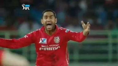 M53: RPS vs KXIP – Amazing Moments