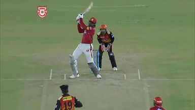 M16: KXIP vs SRH – Super Sixes