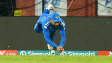 Almost! Virat Kohli nearly grabs a stunner in the outfield