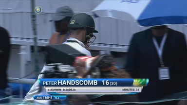 IND vs AUS 2017 - 2nd Test day 2 : Peter Handscomb Wicket