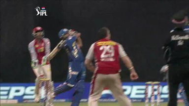 M41: MI vs KXIP – Rohit Sharma Six