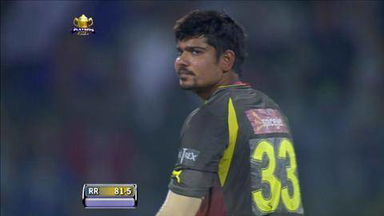 M74: RR vs SRH – Brad Hodge Six