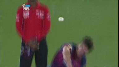 M22: SRH vs RPS – Moises Henriques Wicket