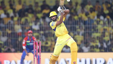 Vijay Shankar's fighting knock of 69(54)