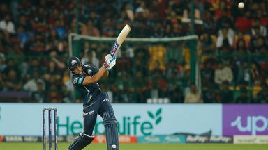 Sound of sweet spot: Gill's two cracking sixes