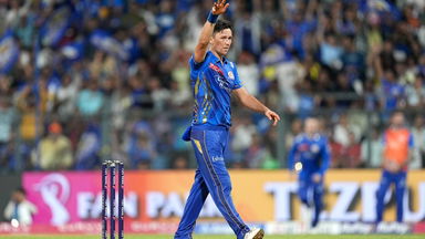 Yorkers galore and gets the wicket: Boult frustrates SRH