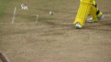 M5: CSK vs MI – Ben Laughlin Wicket