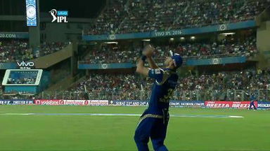 M14: MI vs RCB – Amazing Moments