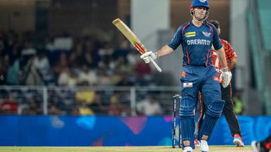 Rampaging Marsh smashes fifth 50 of the season