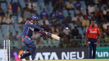 Quinton de Kock's opening act of 54(38)