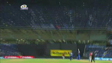 M22: MI vs KXIP–  Kieron Pollard Six