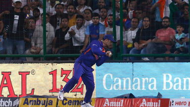 Calm Ishan judges catch to perfection on boundary