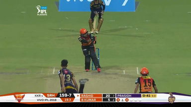 Q2: SRH vs KKR – Rashid Khan Six