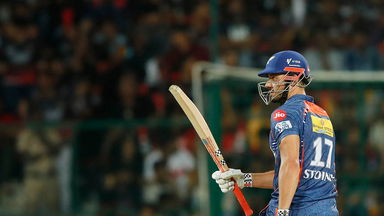 Stoinis muscles his way to 65(30)
