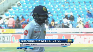 IND vs SL 2017, 2nd Test Day 1: Niroshan Dickwella Wicket