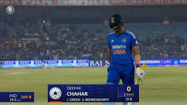 IND vs AUS 2023-24, 4TH T20I: Deepak Chahar Wicket
