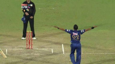 M18: RR vs OT –  Ryan ten Doeschate lbw b Tambe