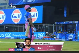 M12: CSK vs RR   – Manan Vohra  Wicket