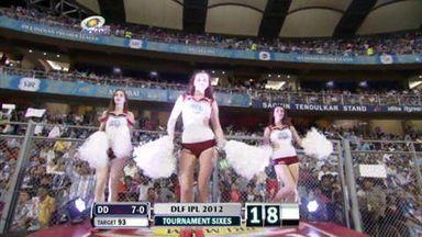 Match 19 DD vs MI – Sehwag's Six