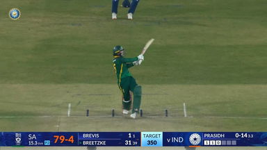 IND vs SA 2025, 1st ODI: Matthew Breetzke Six
