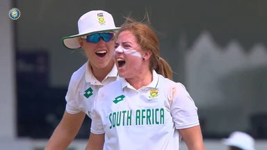 IND-W vs SA-W 2024, 1st Test: IND-W 1st Innings Fall of Wickets