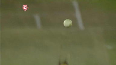 M11: KXIP vs CSK – Piyush Chawla Wicket