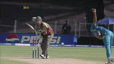 M22: PWI vs SRH – Cameron White Wicket