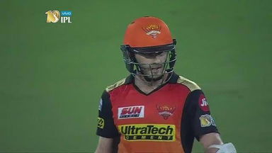 M37: SRH vs KKR – Kane Williamson Wicket
