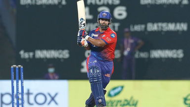 Rishabh Pant's valuable 39(36)