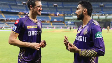 Getting the much awaited 'W' at Wankhede ft. Mitchell Starc & Venkatesh Iyer