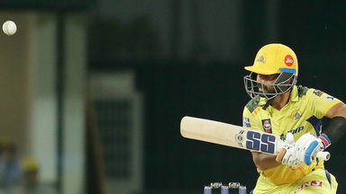 4 & 6: Rahane on the move with sublime strokes