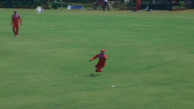 Vizzy Trophy: A one-handed wonder from Navendu Sharma