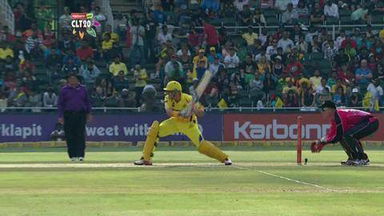 M3: CSK vs SYD – Hussey c Lumb b O'Keefe