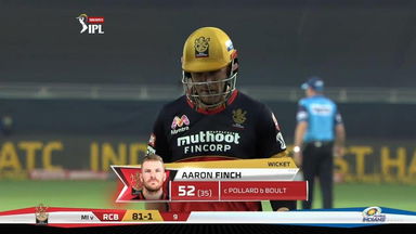 M10: RCB vs MI – Aaron Finch Wicket