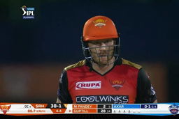 Guptill smashes 36(19)