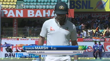 IND vs AUS 2017 - 4th Test day 3: Shaun Marsh Wicket